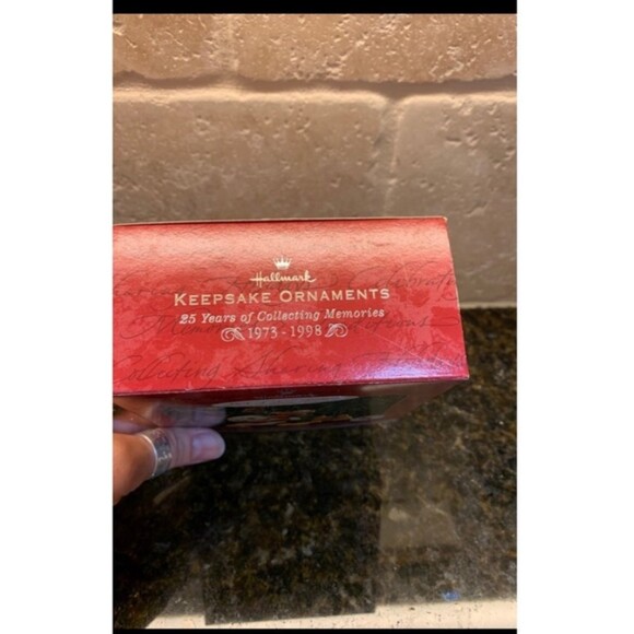 Hallmark Keepsake Christmas Ornament Mickey & Favorite Reindeer - NIB - Picture 3 of 5